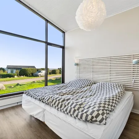 Apartment Veli - 300m From The Sea By Interhome Allinge-Sandvig